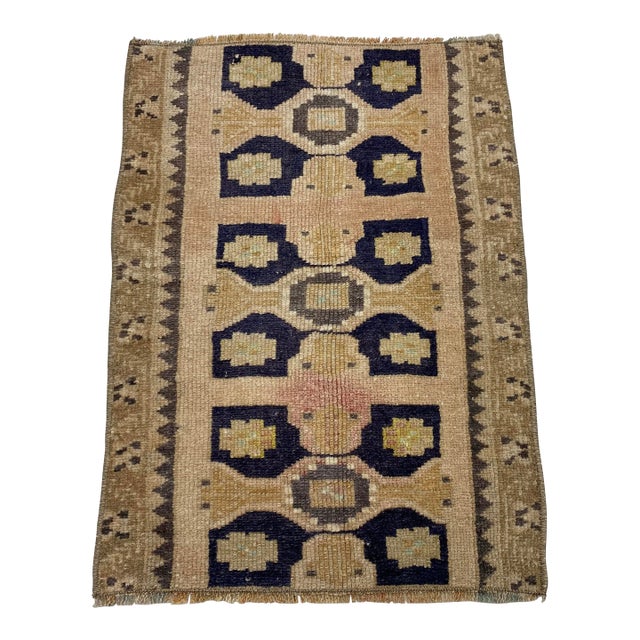 Mid 20th Century Oushak Turkish Handknotted Wool Rug For Sale