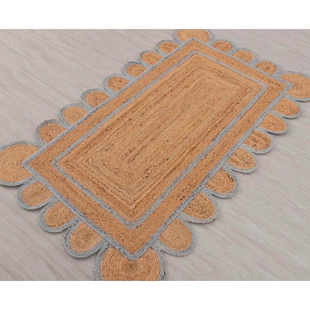 Textile Grey Trim Jute Scallop Braided Handmade Rug - 2'x3' For Sale - Image 7 of 13
