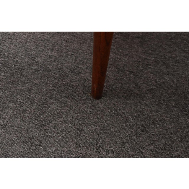 Pair of Vintage Laminate and Walnut Single-Drawer Nightstands / End Tables by Lane For Sale In New York - Image 6 of 18