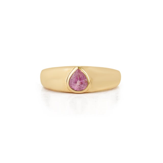 Contemporary Pear Pink Sapphire Bezel Set Signet Ring Size 7 in 14k Gold For Sale - Image 4 of 14