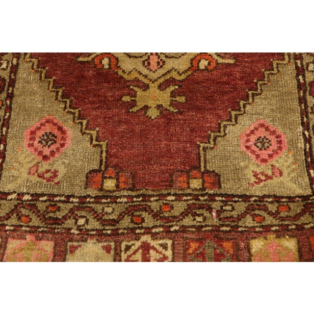 Vintage Turkish Yastik Rug - 01'06 X 02'07 For Sale - Image 4 of 8