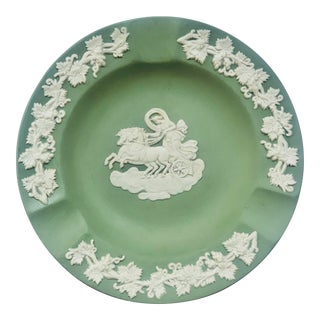Vintage Mid-Century Wedgwood Celadon Green Jasperware Ashtray/Catchall For Sale