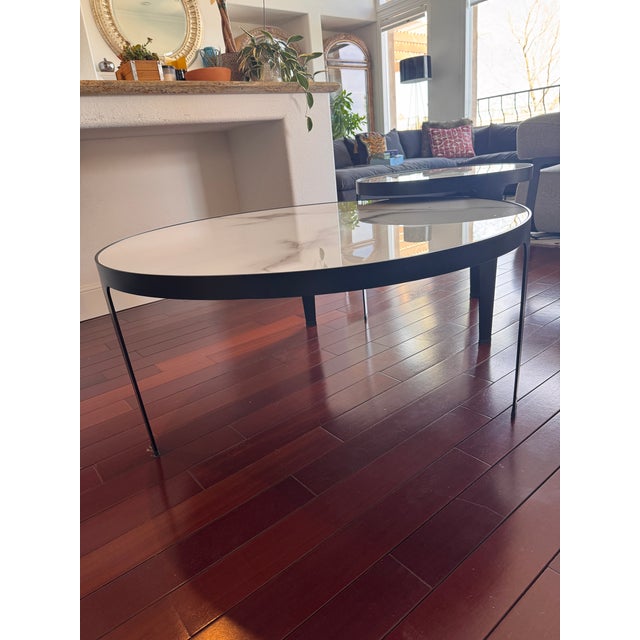 Stone Howard Elliott Modern Nesting Coffee Tables – Marble-Effect Glass (Set of 2) For Sale - Image 7 of 8