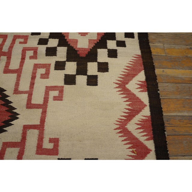 Native American 1930s Ivory Diamond Tribal Antique American Navajo Rug 3'5" X 4'5" Flatweave Wool Carpet For Sale - Image 3 of 6