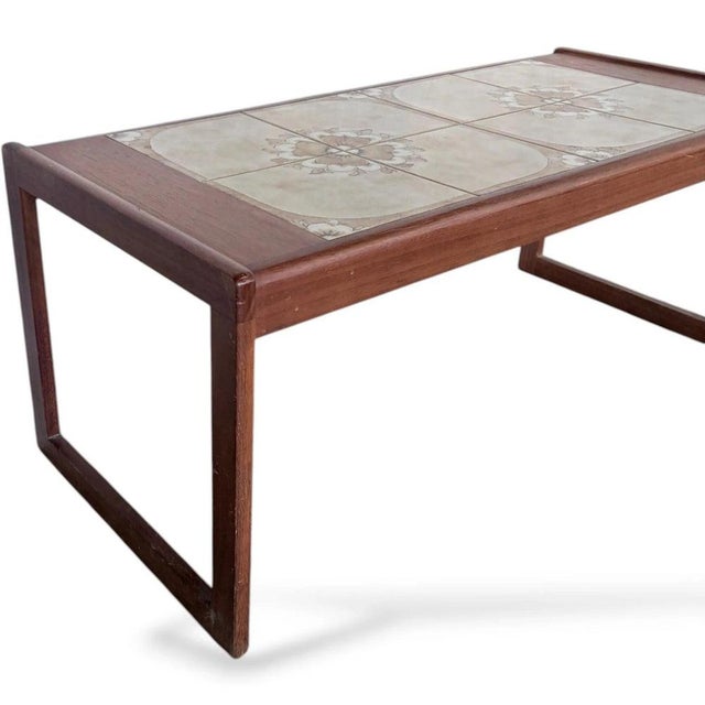 Wood Mid-Century Modern Coffee Table with Tile Top, 1960s For Sale - Image 7 of 9