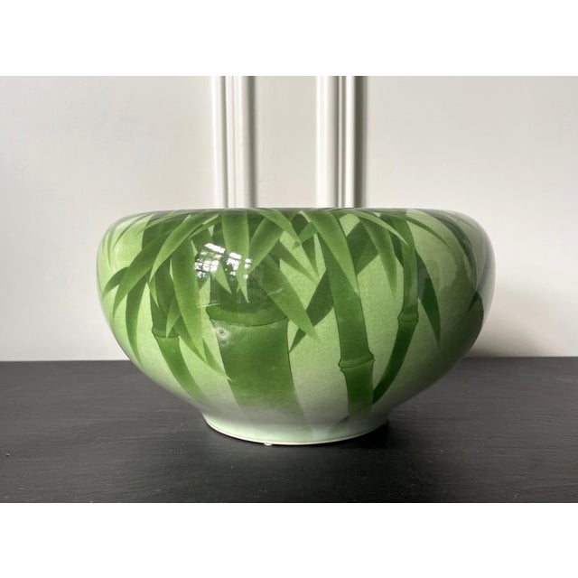 Japanese Ceramic Centerpiece Bowl Makuzu Kozan Meiji Period For Sale - Image 9 of 18