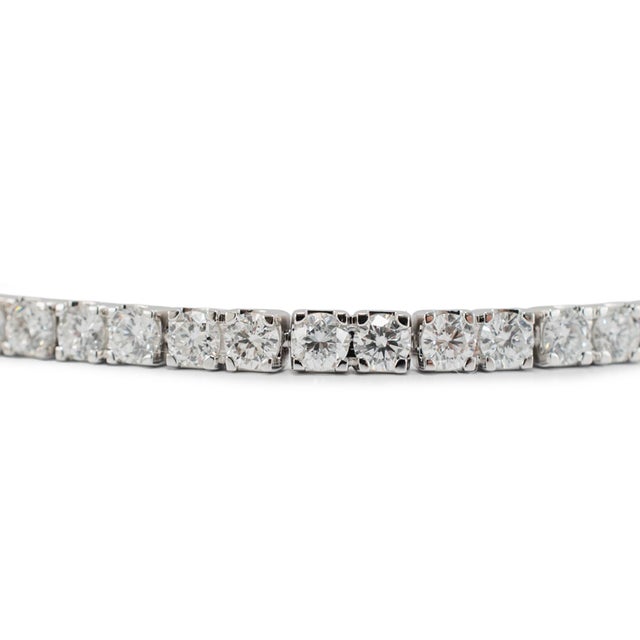 Gender: Ladies Metal Type: 14K White Gold Length: 6.75 inches Width: 3.05 mm Weight: 8.50 grams Ladies 14K white gold,...