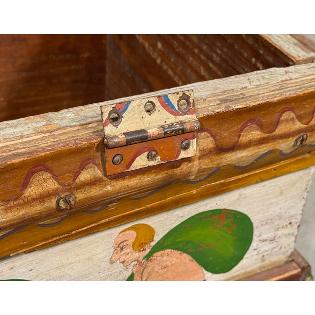 Antique c.1900 American Folk Art Hand Painted Figural Storage Box / Blanket Chest / Cache Pot For Sale - Image 14 of 14