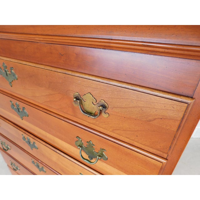Century Furniture Georgian Style Henry Ford Museum Cherry Chest 41.25"w For Sale In Philadelphia - Image 6 of 15