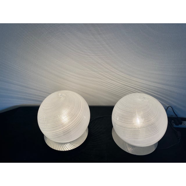 Metal Table Lamps by L. Diaz De Santillan for Venini, 1970, Set of 2 For Sale - Image 7 of 7