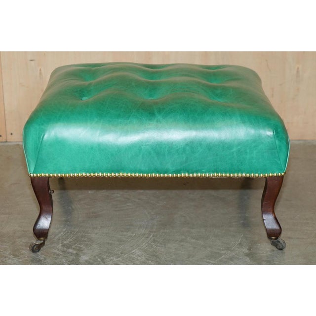 Georgian Chesterfield Leather Footstool with Slip Serving Tray, 1760s For Sale - Image 18 of 18