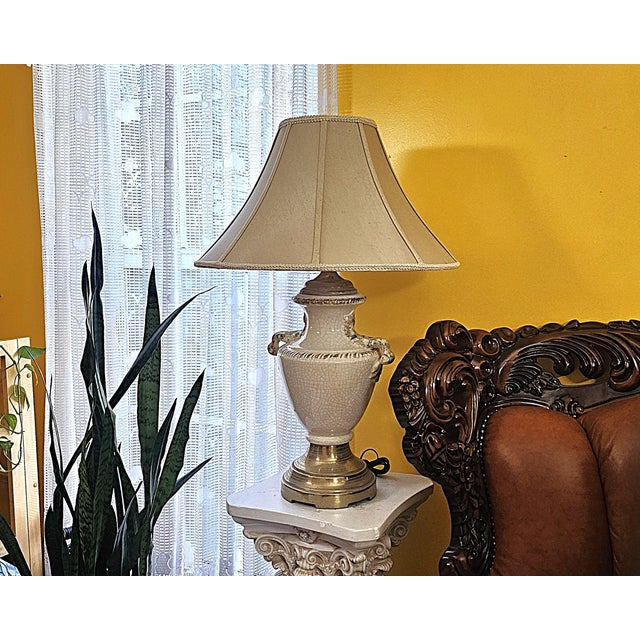 Vintage Pair of Neoclassical Trophy Urn Table Lamps in White Crackle Glaze – Made in Usa For Sale - Image 11 of 18