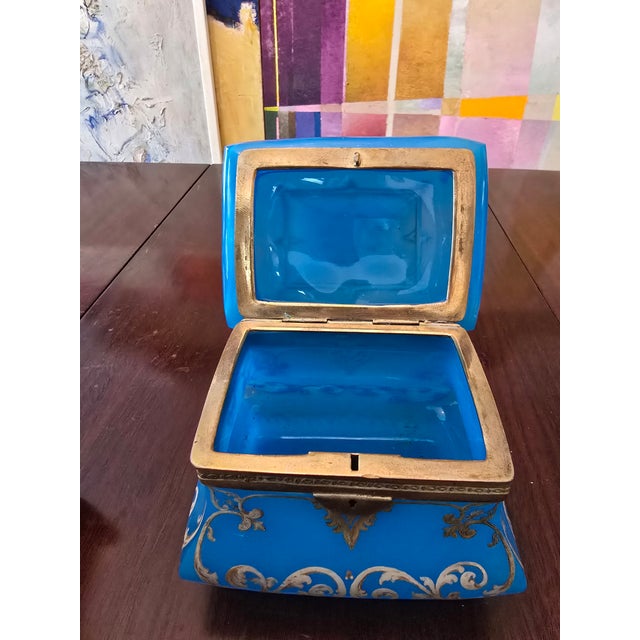 Early 19th Century Antique Museum Opaline Glass Jewelry Box Casket For Sale - Image 10 of 11