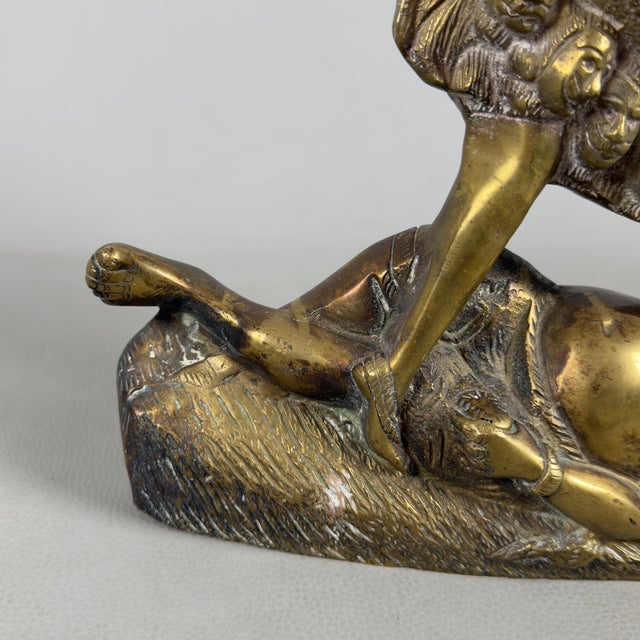 Brown Artigianale, Antica Scultura In Bronzo Divinità Indù Kali Su Shiva Esposizione XX Sec., Bronze For Sale - Image 8 of 14