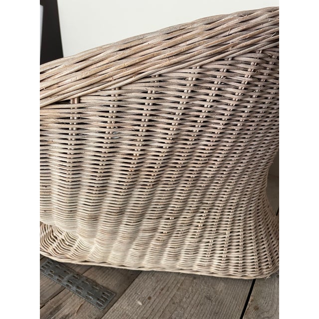 Wood Lotus Meditation Chair in Wicker, 2000s For Sale - Image 7 of 10