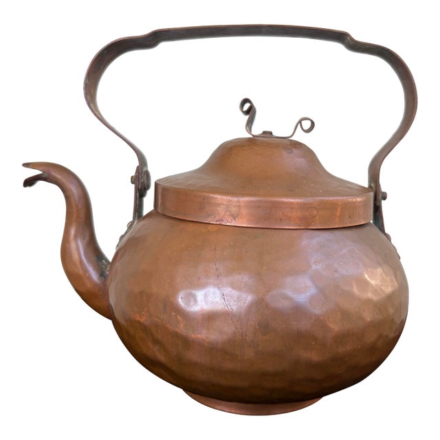 Antique Hand-Hammered Copper Kettle With Bail Handle and Sculptural Spout For Sale