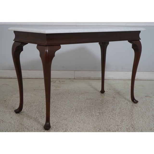 Age: C.2003 Details: Colonial Williamsburg CW-208 Finish no.47 White Marble Top High Quality Construction Queen Anne Legs...
