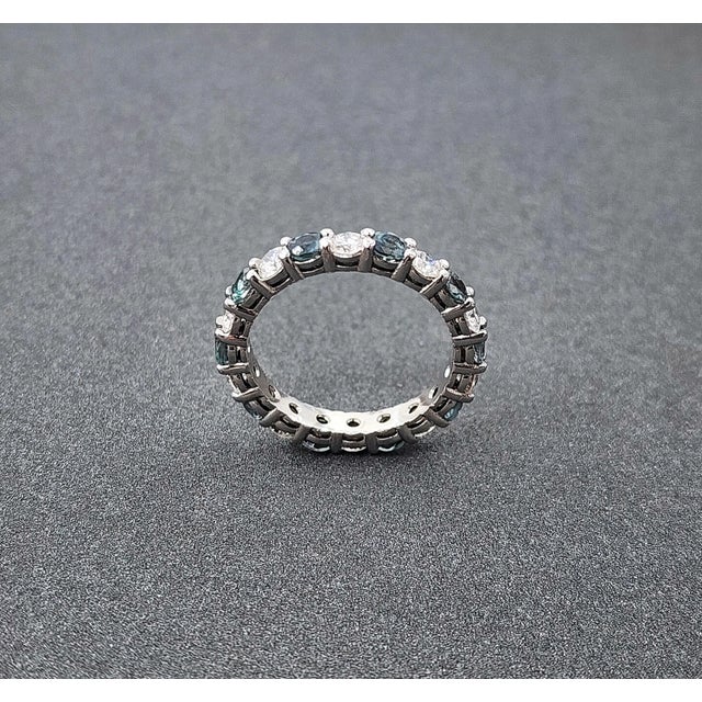 Early 21st Century 2.52 Ct Natural Alexandrite & Diamond Eternity Band in Platinum, Size 5.75 For Sale - Image 5 of 8