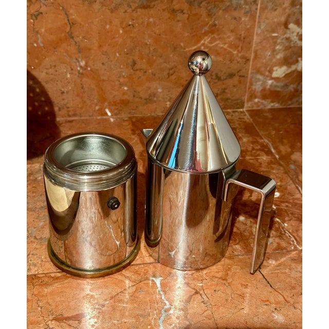 Alessi Vintage 1980s Alessi La Conica Espresso Coffee Maker 6-Cup Aldo Rossi Near Mint For Sale - Image 4 of 12