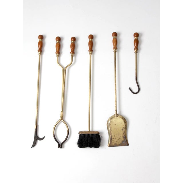 Vintage Hollywood Regency Brass Fireplace Tools Set With Wood Handles For Sale - Image 14 of 18