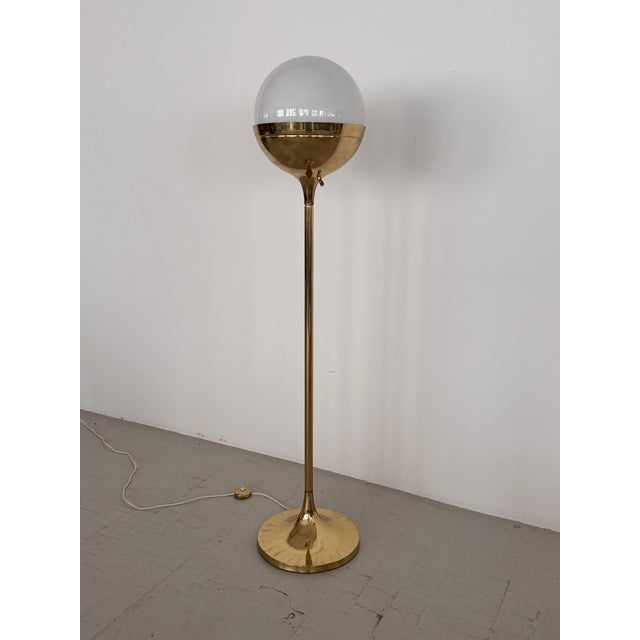 Brass and Glass Globe Floor Lamp from Vereinigte Werkstätten München, 1970s For Sale - Image 15 of 18