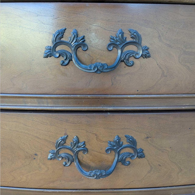 Late 20th Century Queen Anne Style Wood and Glass China Hutch Cabinet For Sale - Image 13 of 16