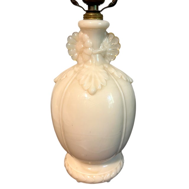 Shabby Chic Vintage 1930s Alacite Uranium Glass Floral Aladdin Table Lamp For Sale - Image 3 of 9