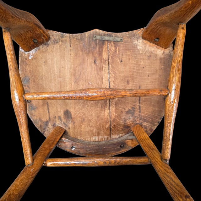 Wood Pair of English Arts & Crafts Solid Quarter-Sawn Oak Armchairs, Early 20th Century For Sale - Image 7 of 9