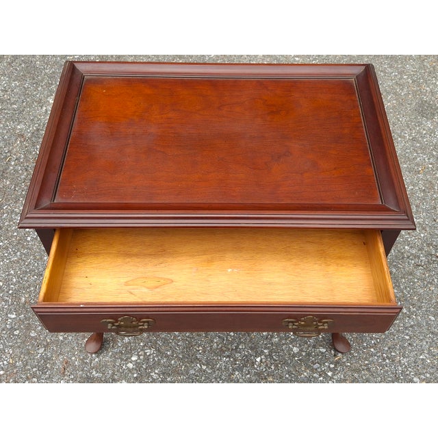 Queen Anne Style Cherry Tea Table With Pull-Out Trays For Sale - Image 4 of 9