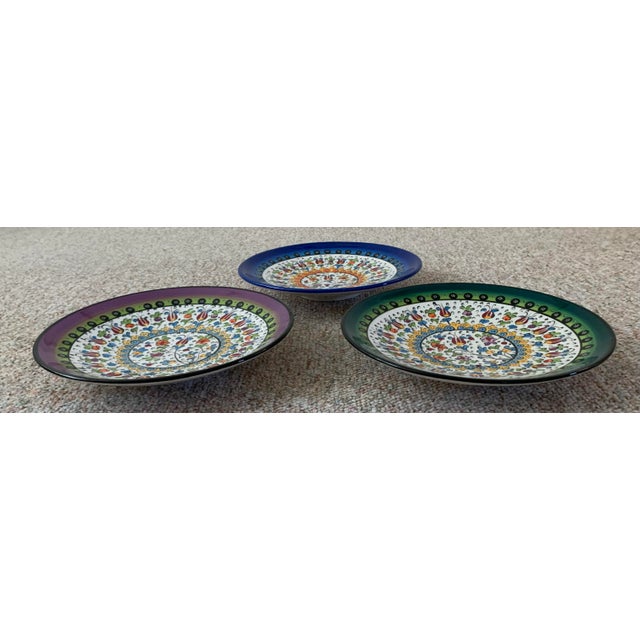 Ceramic Vintage Turkish Painted Decorative Plates- Set of 3 For Sale - Image 7 of 11