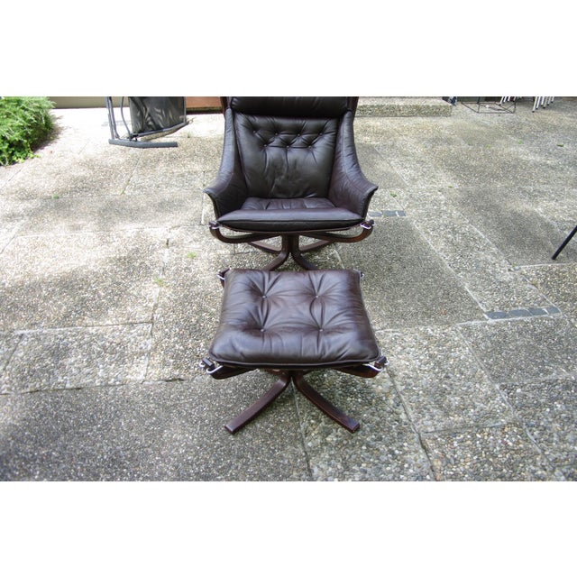 Set of Norwegian Falcon Armchair and Ottoman by Sigurd Ressel for Vatne Mobler, 1970s For Sale - Image 18 of 18