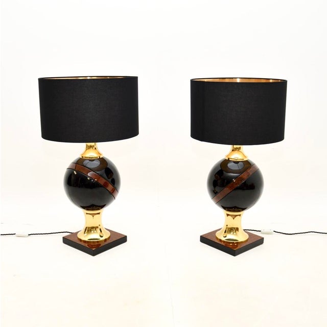 Mid-Century Modern Vintage Italian Walnut and Brass Table Lamps, 1970, Set of 2 For Sale - Image 3 of 11