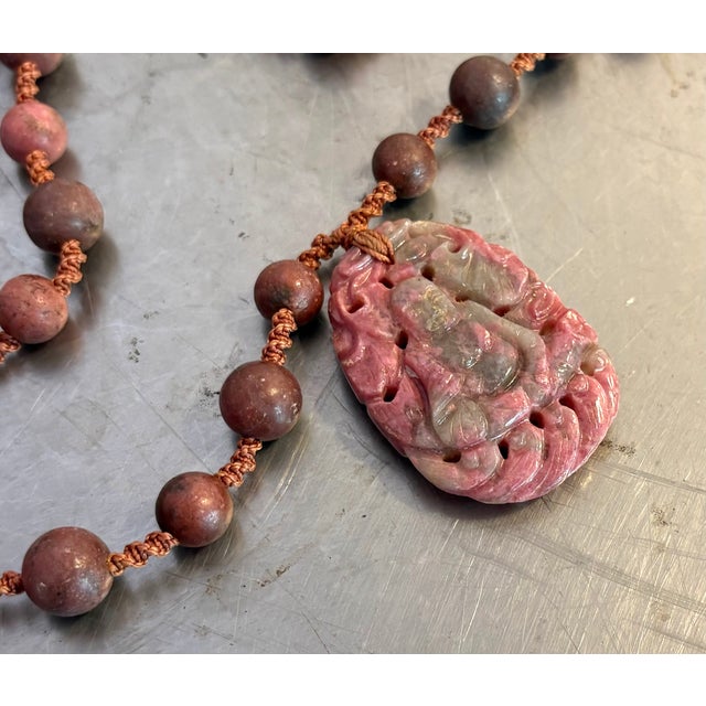 Carved Pink Rhodonite Beaded Pendant Necklace For Sale - Image 6 of 8