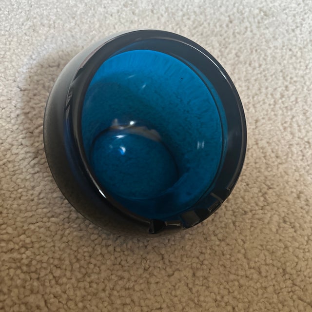 Mid-Century Modern Vintage Viking Glass Cobalt Blue Orb Cigar/Cigarette Ashtray For Sale - Image 3 of 10