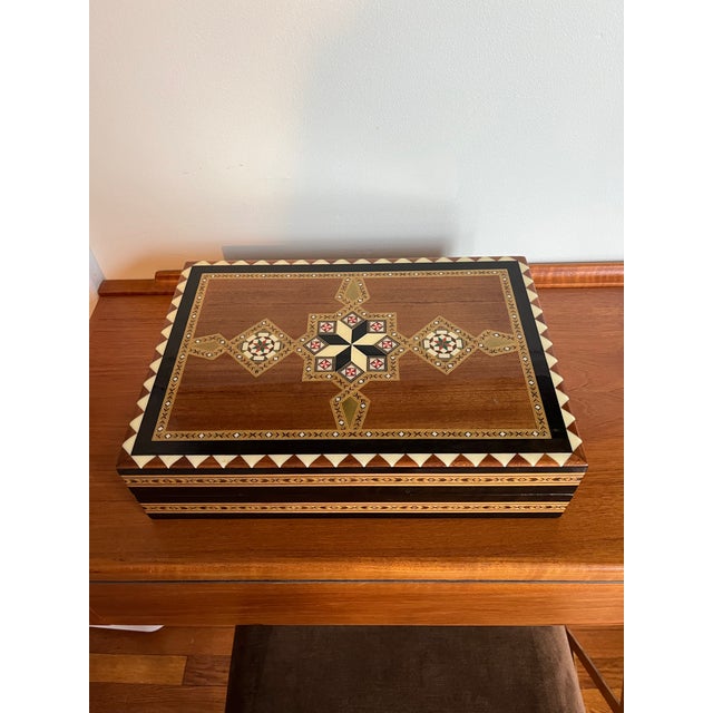 Italian Sorrento Marquetry Folding Chess Game Box With Hidden Drawers For Sale - Image 4 of 10