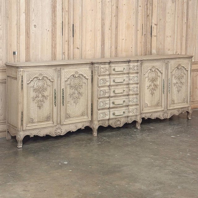 Grand Liégeois Louis XIV Style Stripped Oak Buffet ~ Credenza For Sale - Image 4 of 18
