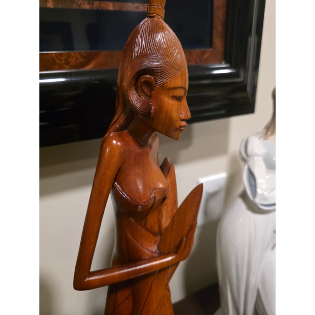 Vintage 21" Balinese Modernist "Lone Warrior" Wood Sculpture – Klungkung School For Sale - Image 9 of 12