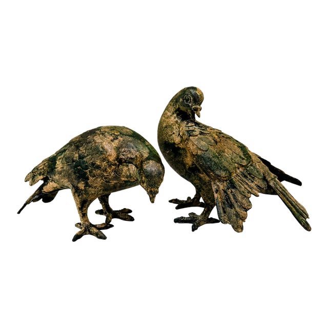 Vintage Toyo Japan Cast Bird Sculptures – Verdigris Pigeon Dove Pair, Heavy Decorative Figurines For Sale