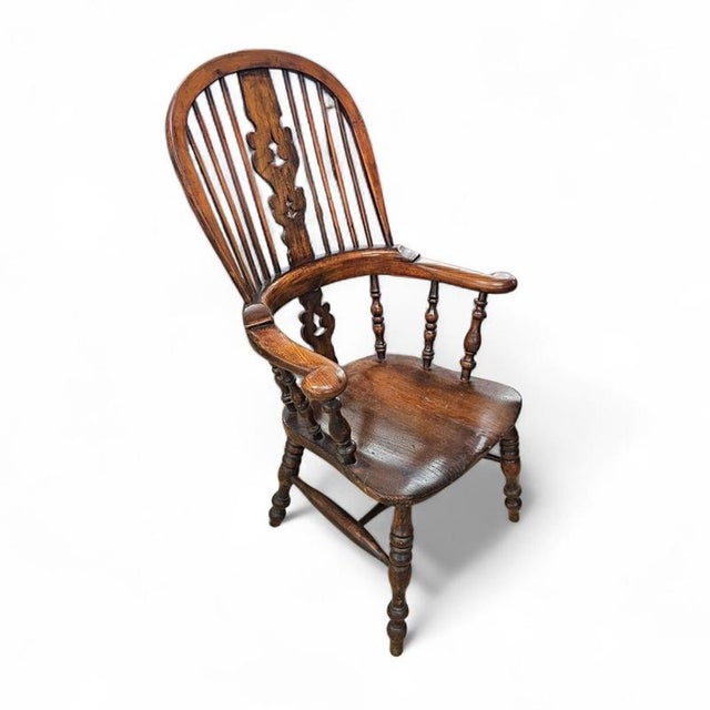 Rustic Antique Windsor Chair in Ash and Elm, 1800s For Sale - Image 3 of 9