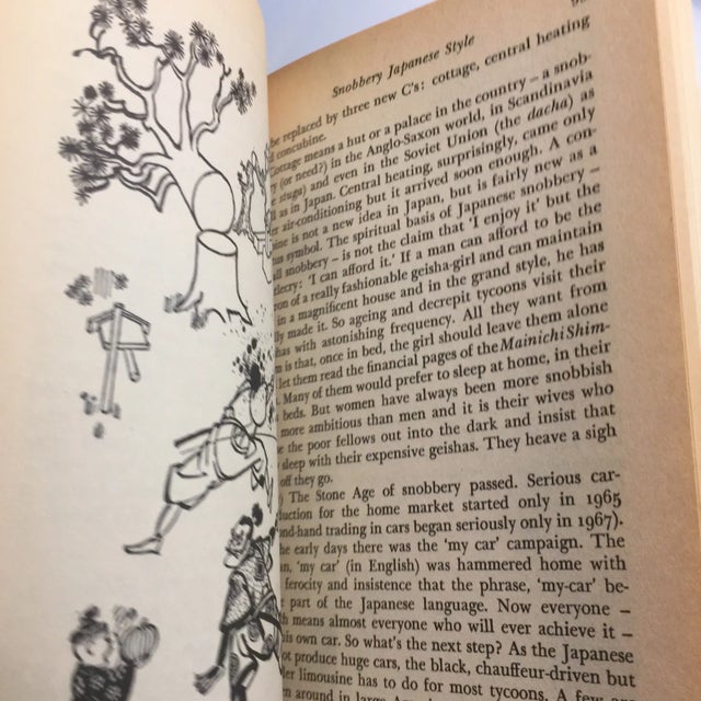 Vintage China Japan Prado Jaipur Softcover Books - Set of 4 For Sale - Image 5 of 10