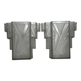 Pair of French Art Deco Moulded & Frosted Skyscraper Glass Wall Appliqués Light Sconces in the Manner of Marius-Ernest Sabino, c.1930 For Sale