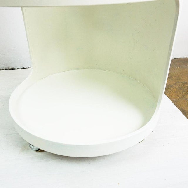 Space Age White Circular Trolley attributed to Opal, Germany, 1960s For Sale - Image 6 of 11