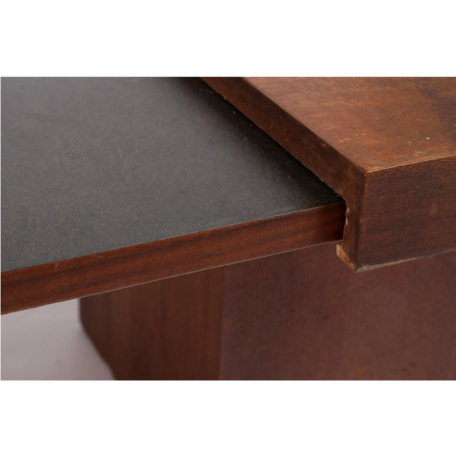 Mid-Century Modern Mid 20th Century Attributed John Keal Expanding Coffee Table for Brown Saltman — Mid-Century Modern For Sale - Image 3 of 5