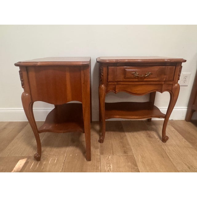 Broyhill French Provincial Nightstands, Pair, C. 1960s-1970s For Sale - Image 4 of 11