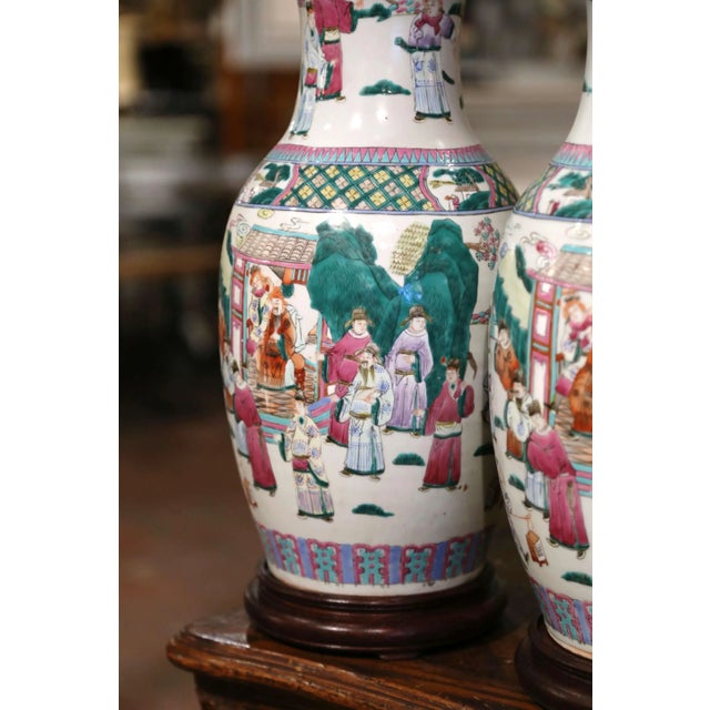 Chinese Pair of Mid-Century Chinese Famille Rose Porcelain Vases on Wood Bases For Sale - Image 3 of 12