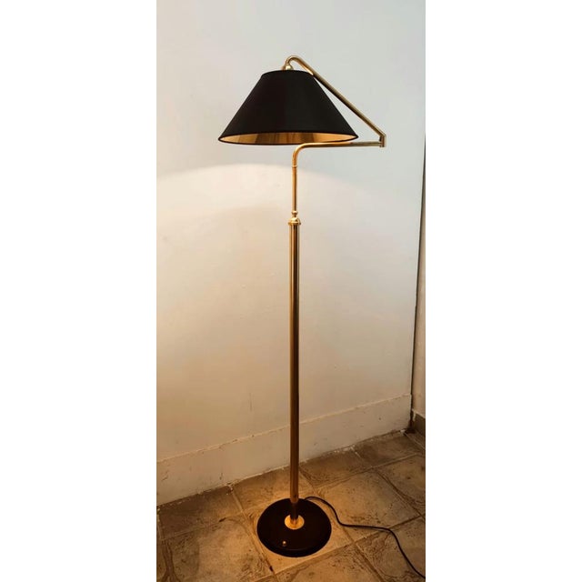 Height-Adjustable and Extendable Floor Lamp with Gold Lampshade For Sale - Image 13 of 18