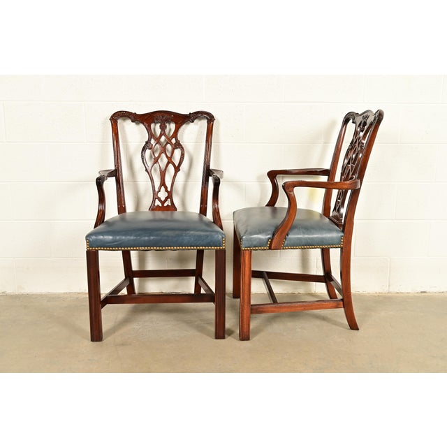 Councill Craftsmen Georgian Carved Mahogany Dining Chairs, Set of Eight For Sale - Image 12 of 14
