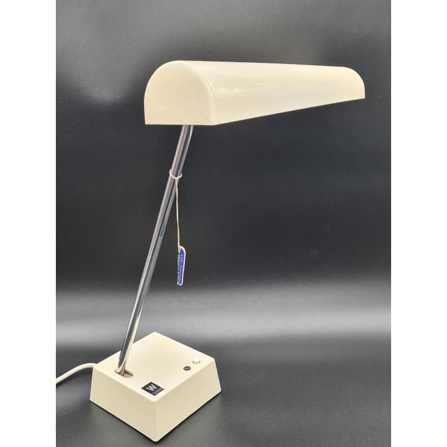 1980s TL 218 Desk Lamp from Waldmann-Leuchten, West Germany, 1980s For Sale - Image 5 of 16