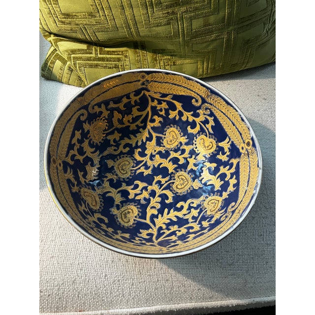 Up for consideration is a beautiful vintage large ceramic peacock design decorative bowl. This would look lovely in your...