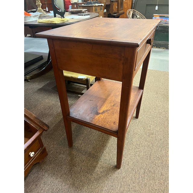 American Shaker Early 1800’s Cherry Side Table With Shelf For Sale - Image 3 of 9